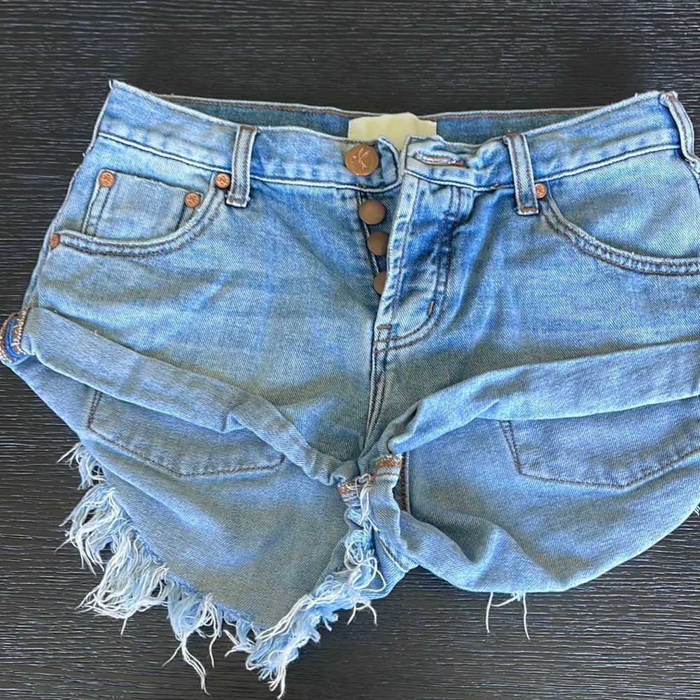 ONE TEASPOON Woman’s Shorts, size 24